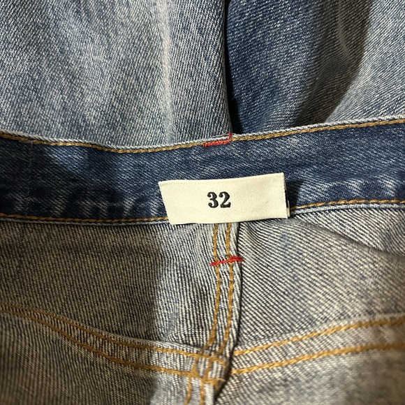 Elwood “E” Logo Oversize Denim Carpenter
Shorts - Picture 15 of 16